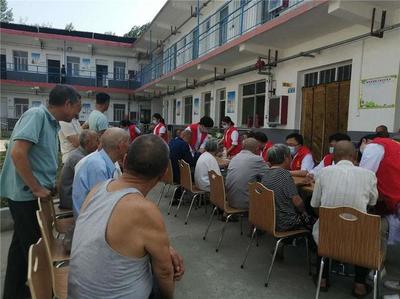 西峽縣丁河鎮 幸福大院義診活動送溫暖，健康咨詢入人心